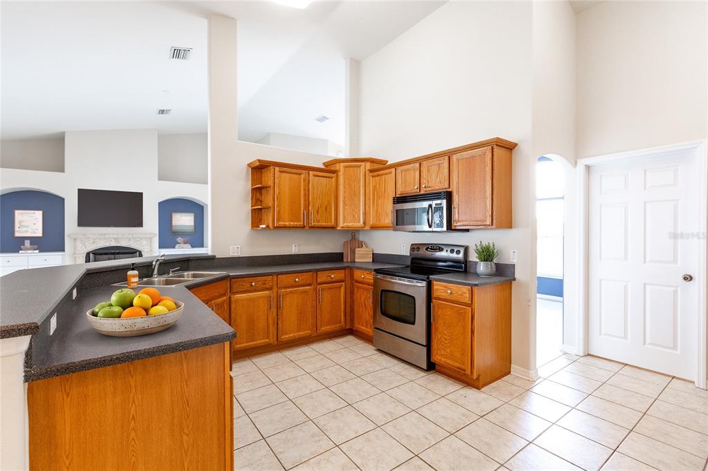 5580 Southwest 81st Place Ocala, FL 34476 - Photo 9 of 34