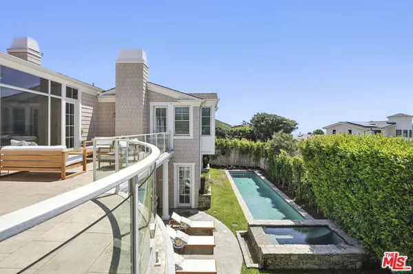 $13,500,000 | 7335 Birdview Avenue, Malibu, CA 90265