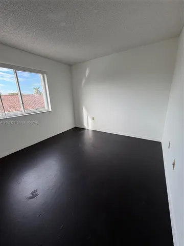 $2,300 | 551 Northwest 82nd Avenue, Unit 518, Miami, FL 33126