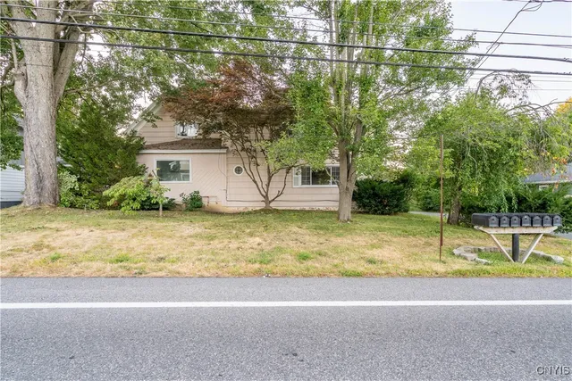 $409,900 | 6571 Lakeshore Road, Cicero, NY 13039