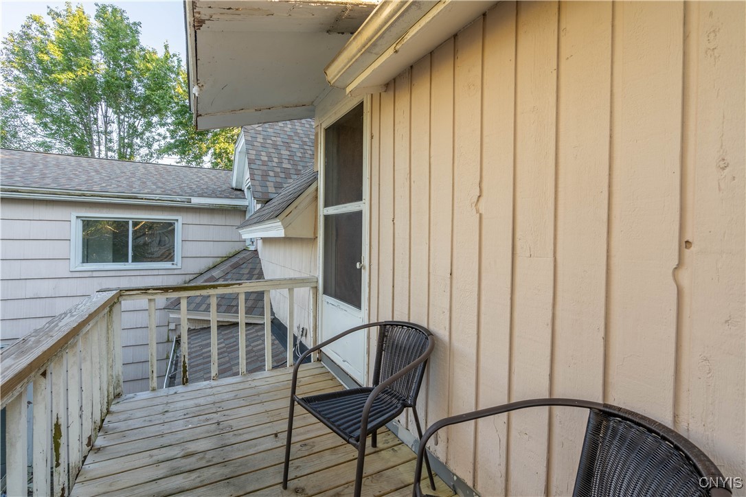 6571 Lakeshore Road Cicero, NY 13039 - Photo 13 of 50