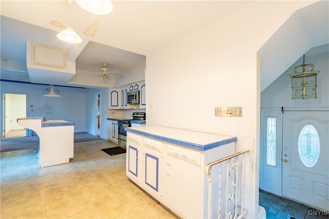 6571 Lakeshore Road Cicero, NY 13039 - Photo 26 of 50