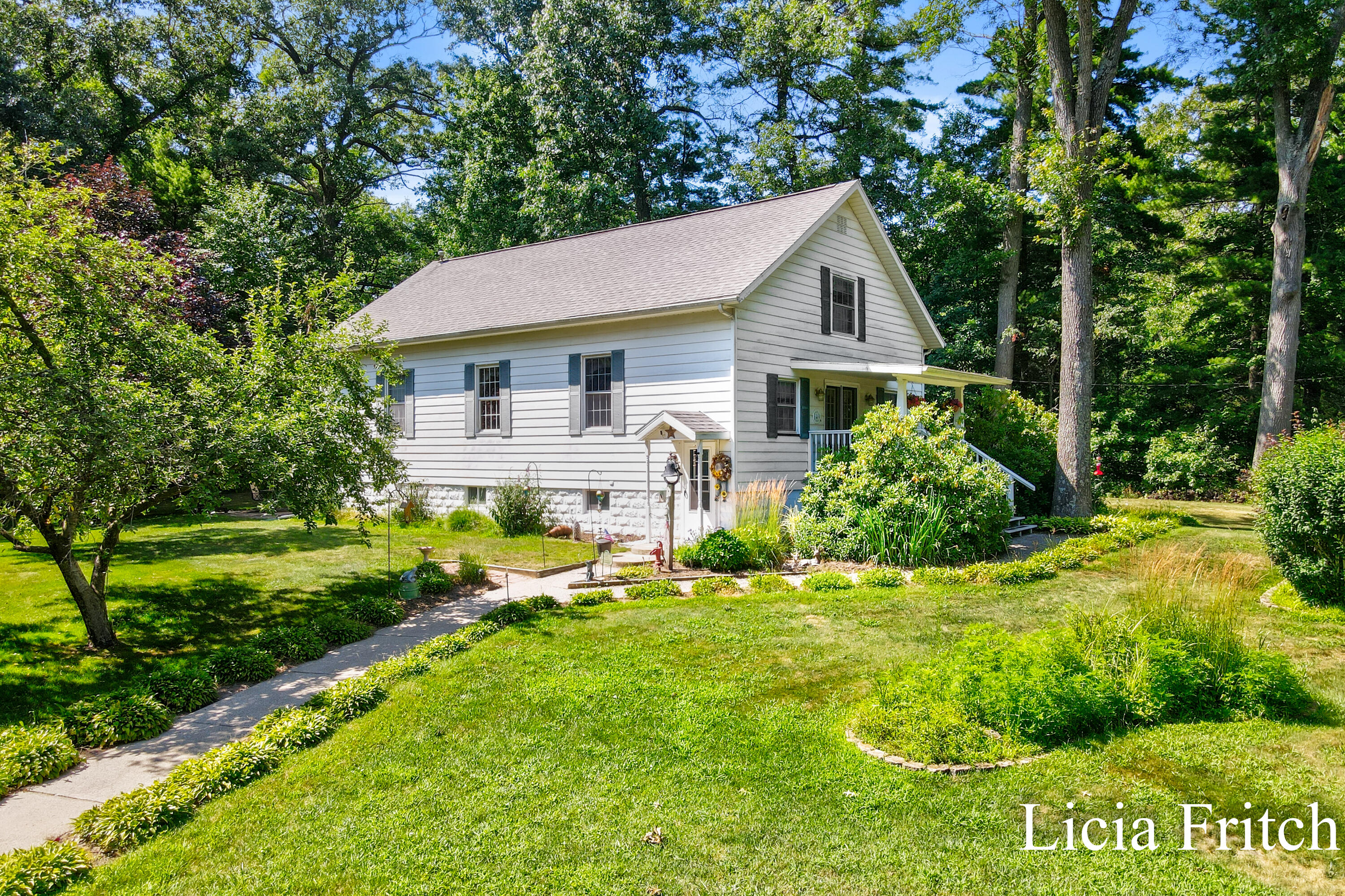 6421 Durham Road Whitehall, MI 49461 - Photo 38 of 43 Licia Fritch - 6421 Durham Road (44)-35