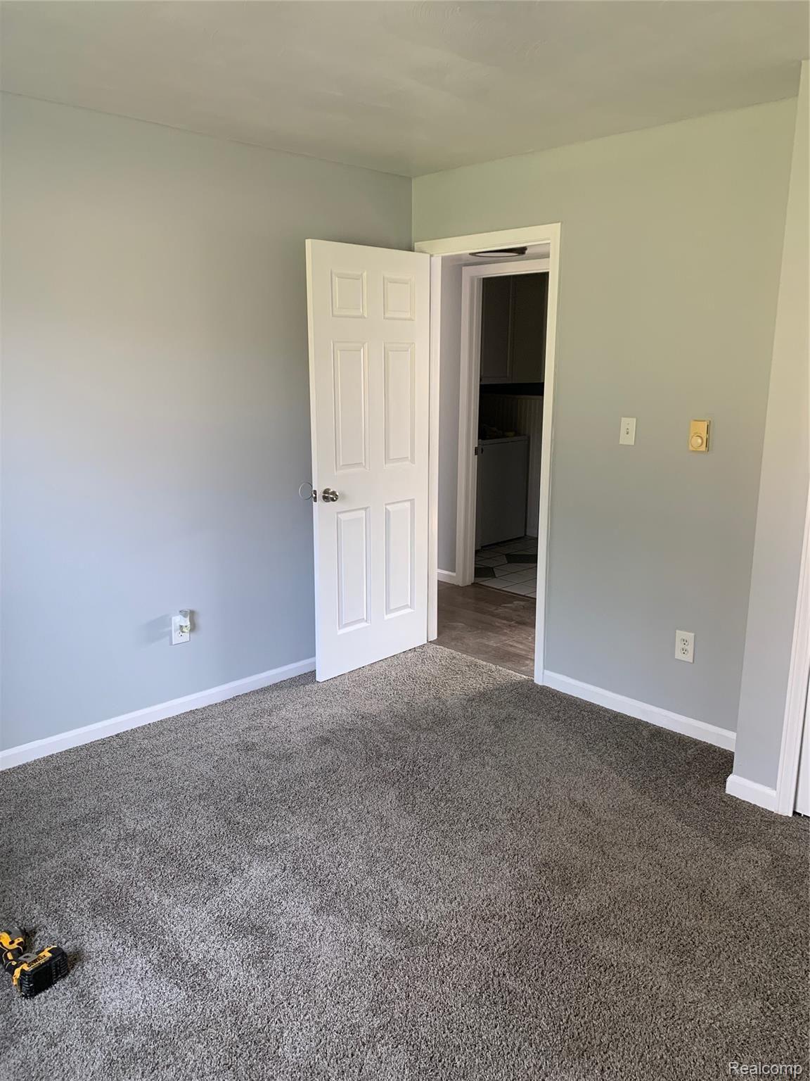 10497 Stelzer Road Howell, MI 48855 - Photo 15 of 31 10497 Stelzer Rd