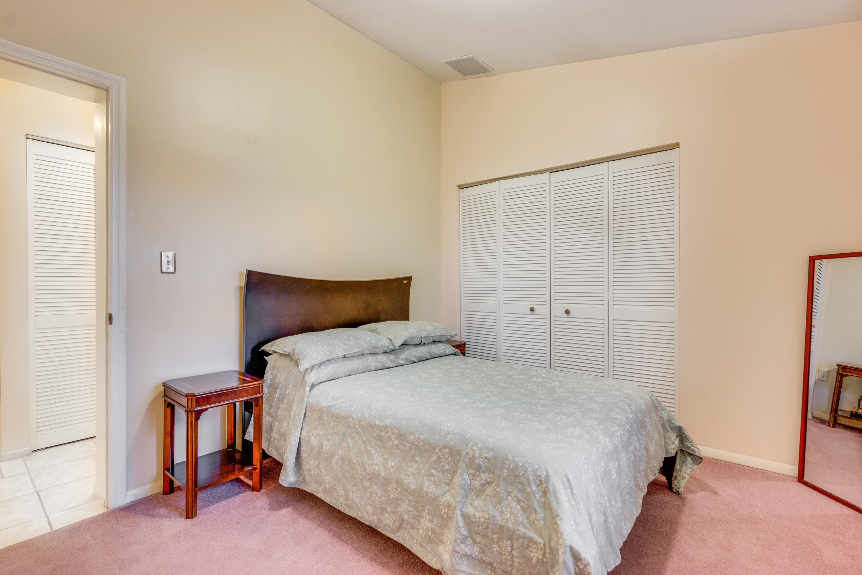 9208 Edgemont Lane Boca Raton, FL 33434 - Photo 17 of 29 2nd bedroom