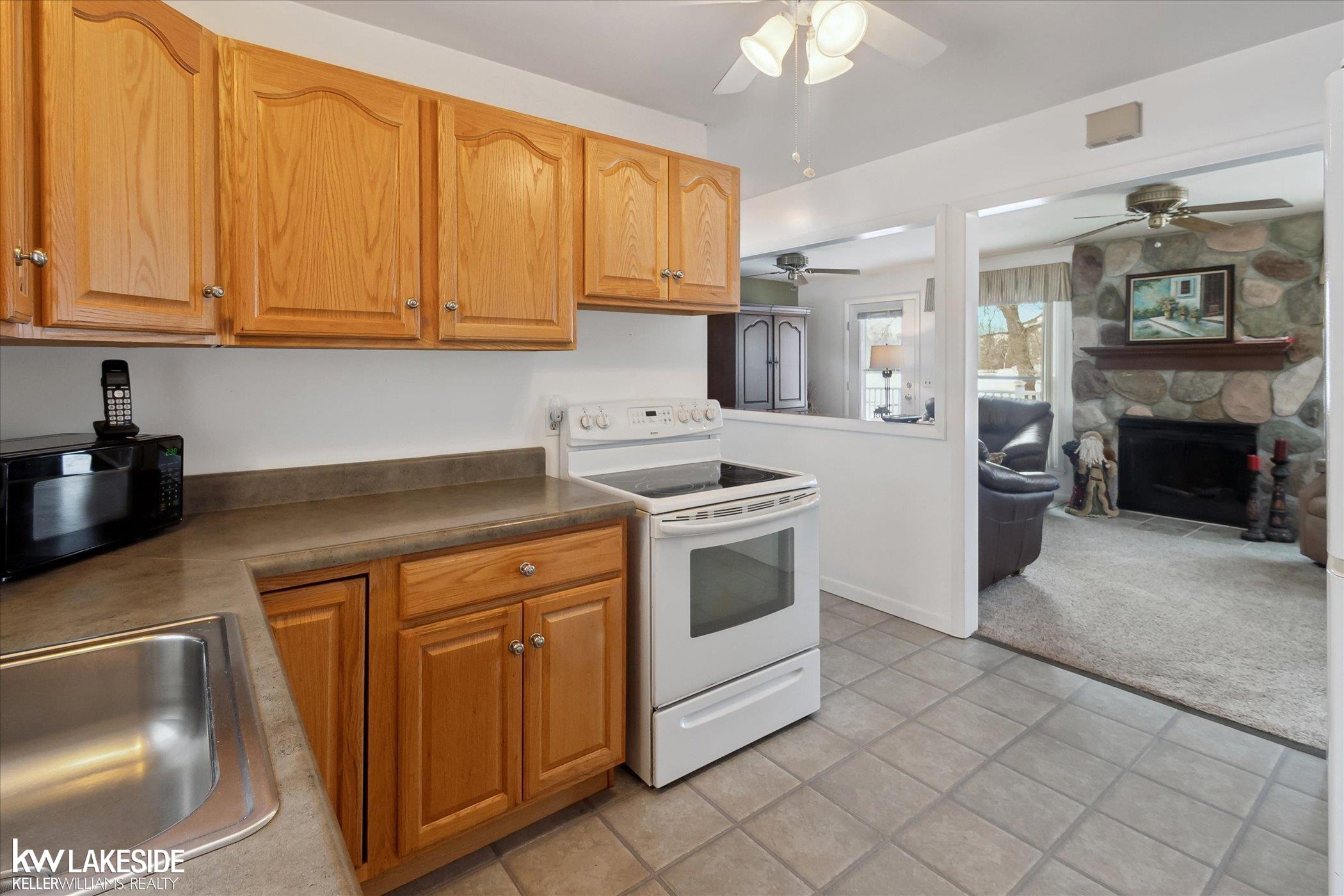 4654 Oak Road West Branch, MI 48661 - Photo 13 of 47 50164638-69b211ad-0311-4e6b-a078-7c272fd4629e.JPG