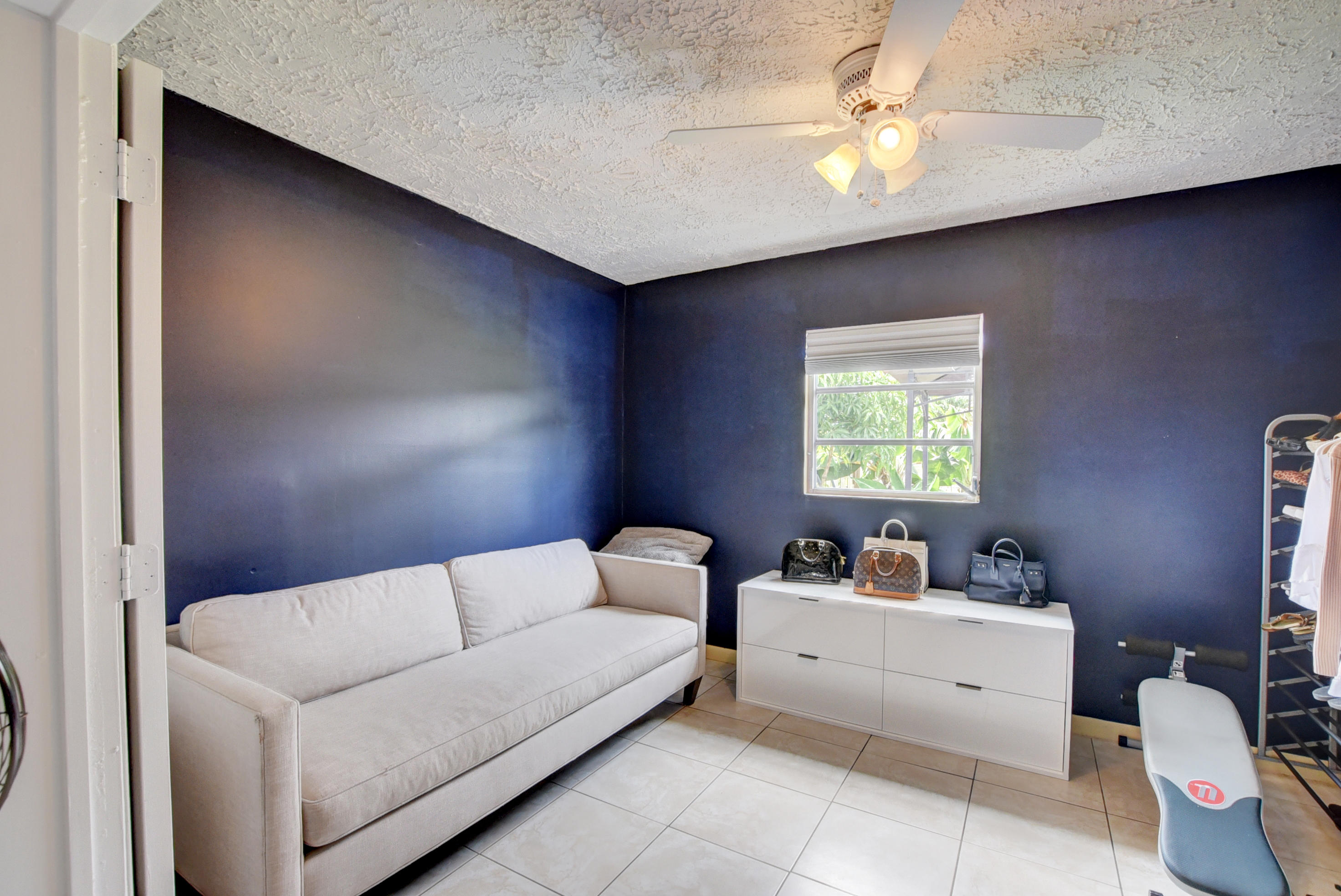 22777 Southwest 65th Terrace Boca Raton, FL 33428 - Photo 15 of 32 20_ebf_1181and4more