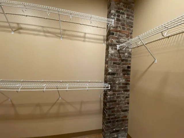 $2,221 | 83 Hanover Street, Unit 303, Manchester, NH 03101