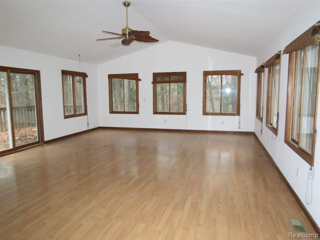 2197 West Commerce Road Milford, MI 48380 - Photo 18 of 22 Bonus Room