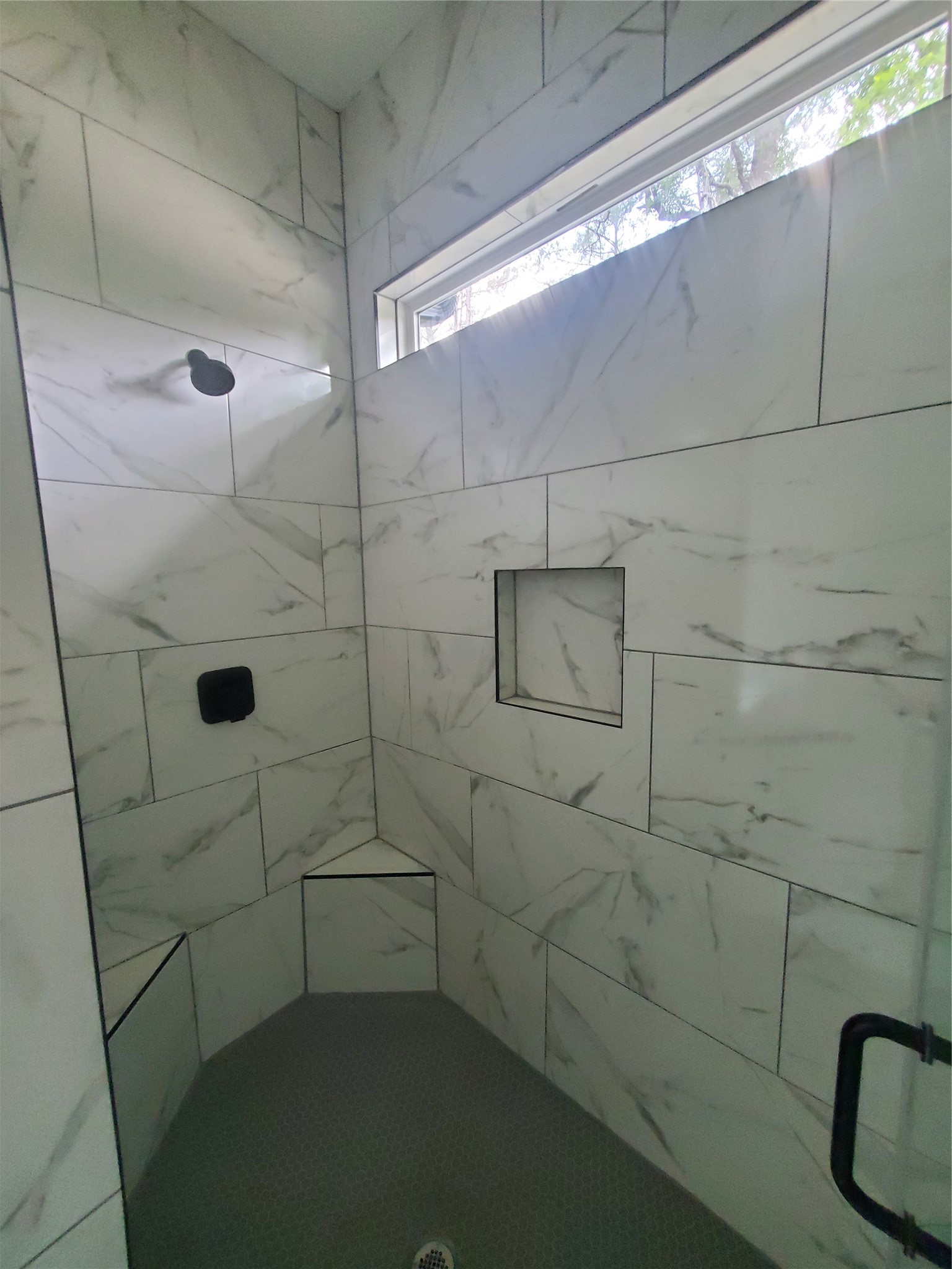 24647 Oak Creek Road Hockley, TX 77447 - Photo 29 of 47 a bathroom with a shower