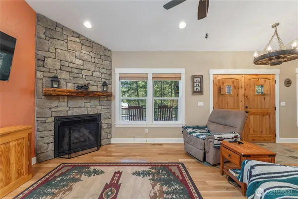 $725,000 | 3320 Hansel Lane, Peshastin, WA 98847