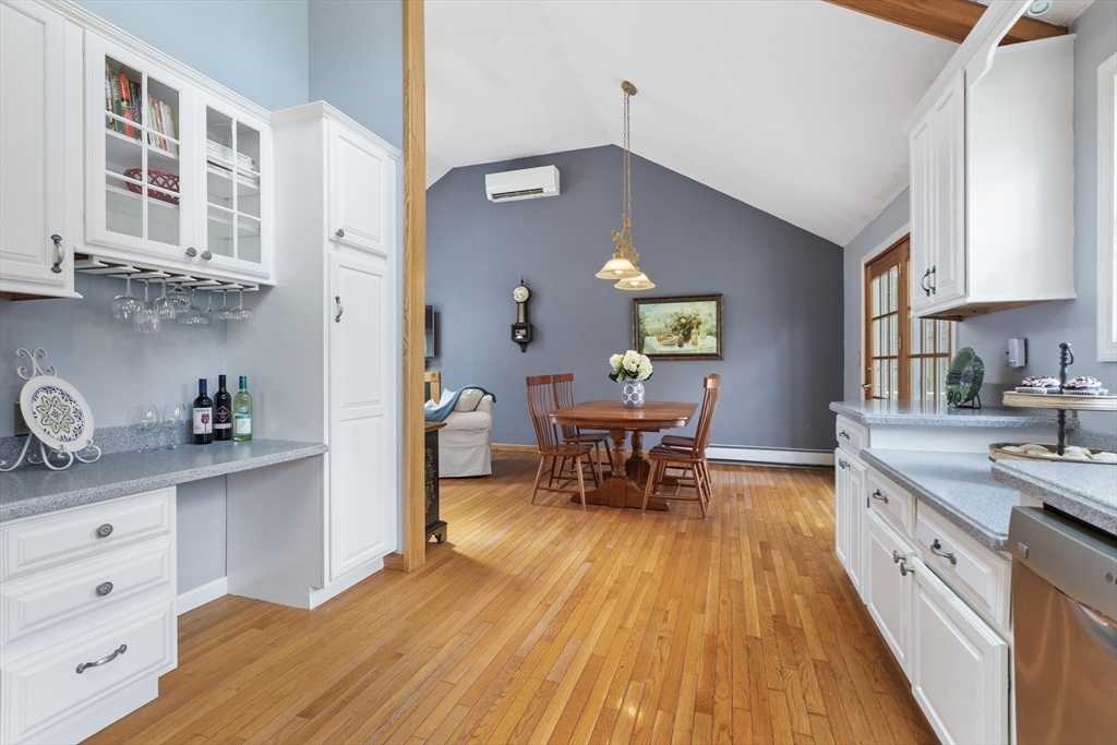 19 Stanley Road Medway, MA 02053 - Photo 15 of 41