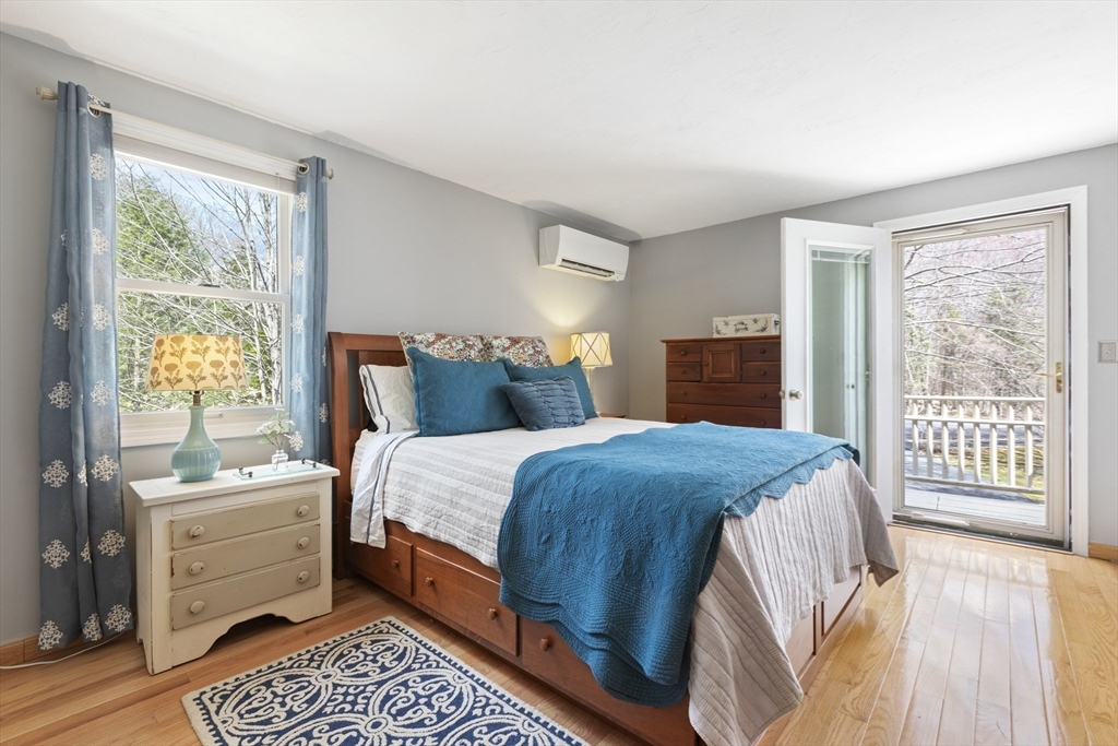 19 Stanley Road Medway, MA 02053 - Photo 16 of 41