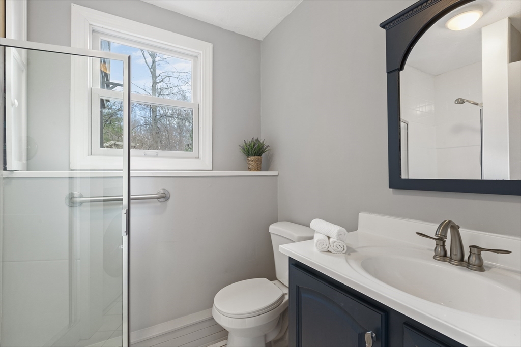 19 Stanley Road Medway, MA 02053 - Photo 30 of 41