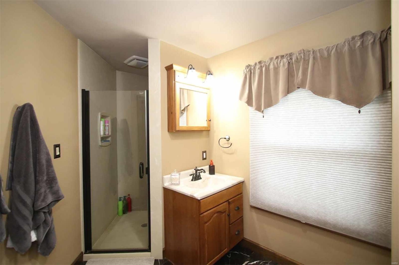 6447 Old Carpenter Road Edwardsville, IL 62025 - Photo 15 of 59 Gallery Image 15