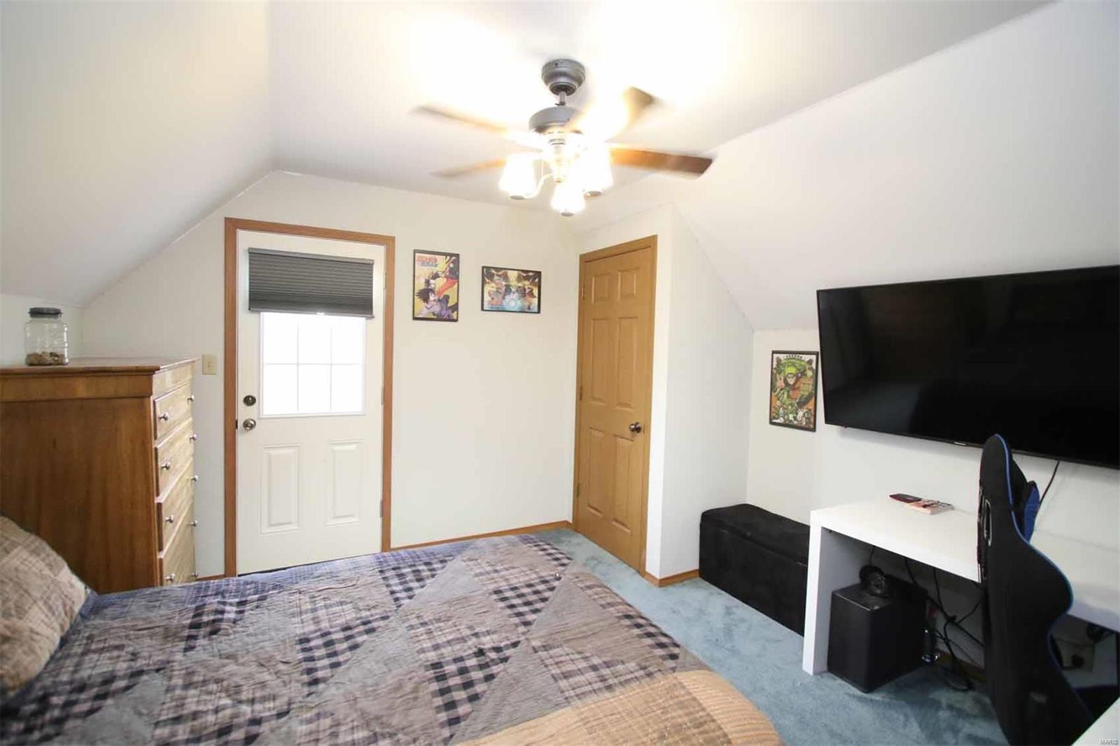 6447 Old Carpenter Road Edwardsville, IL 62025 - Photo 17 of 59 Gallery Image 17