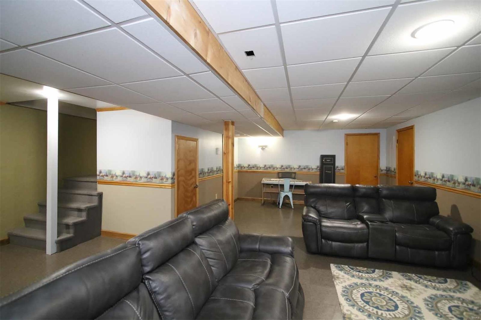 6447 Old Carpenter Road Edwardsville, IL 62025 - Photo 21 of 59 Gallery Image 21
