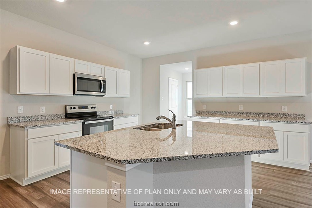 1007 Legrand Street Brenham, TX 77833 - Photo 2 of 15 Gallery Image 2
