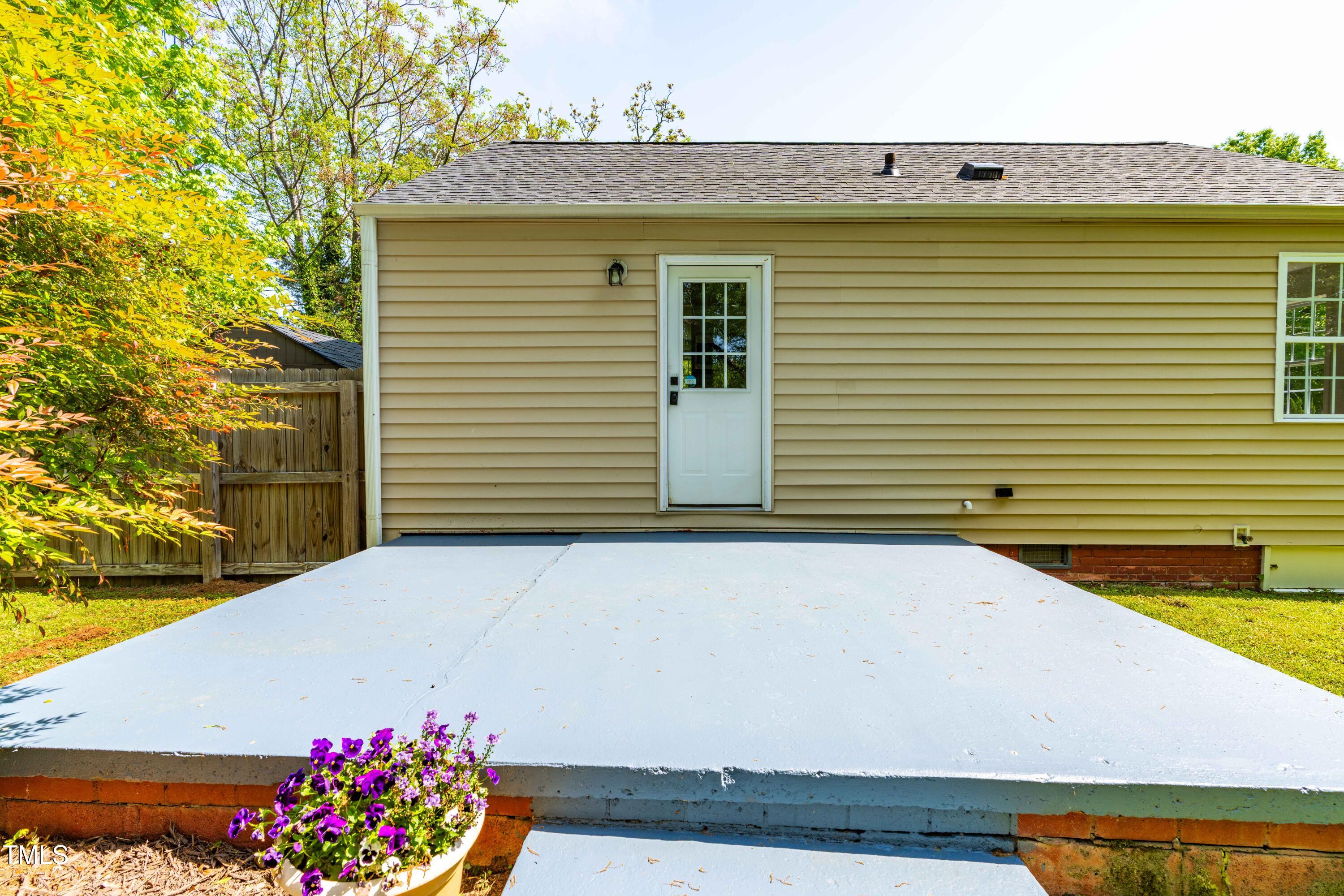 705 Hartford Road Raleigh, NC 27610 - Photo 18 of 24 DSC00391