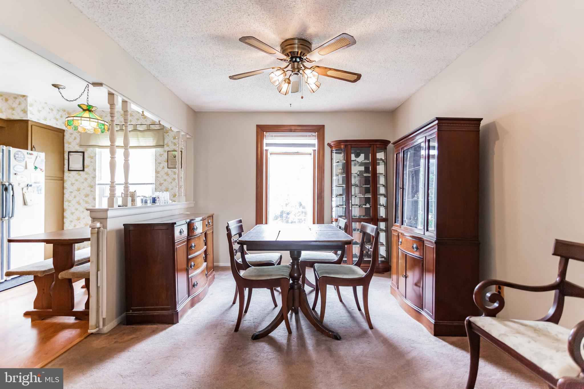 214 Goodford Road Philadelphia, PA 19154 - Photo 8 of 30 Dining Room