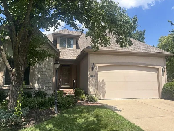 $515,000 | 6202 West 128th Street, Overland Park, KS 66209