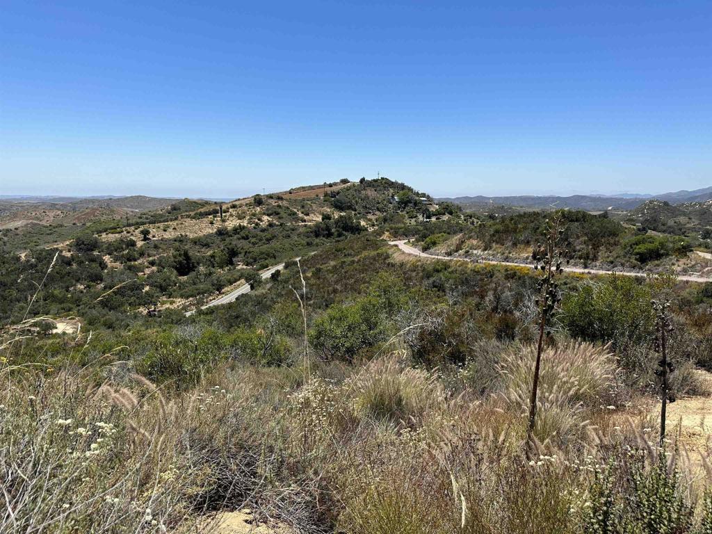 6 Harris Trail Fallbrook, CA 92028 - Photo 29 of 33 a view of a sky