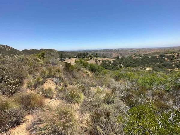 $225,000 | 6 Harris Trail, Fallbrook, CA 92028
