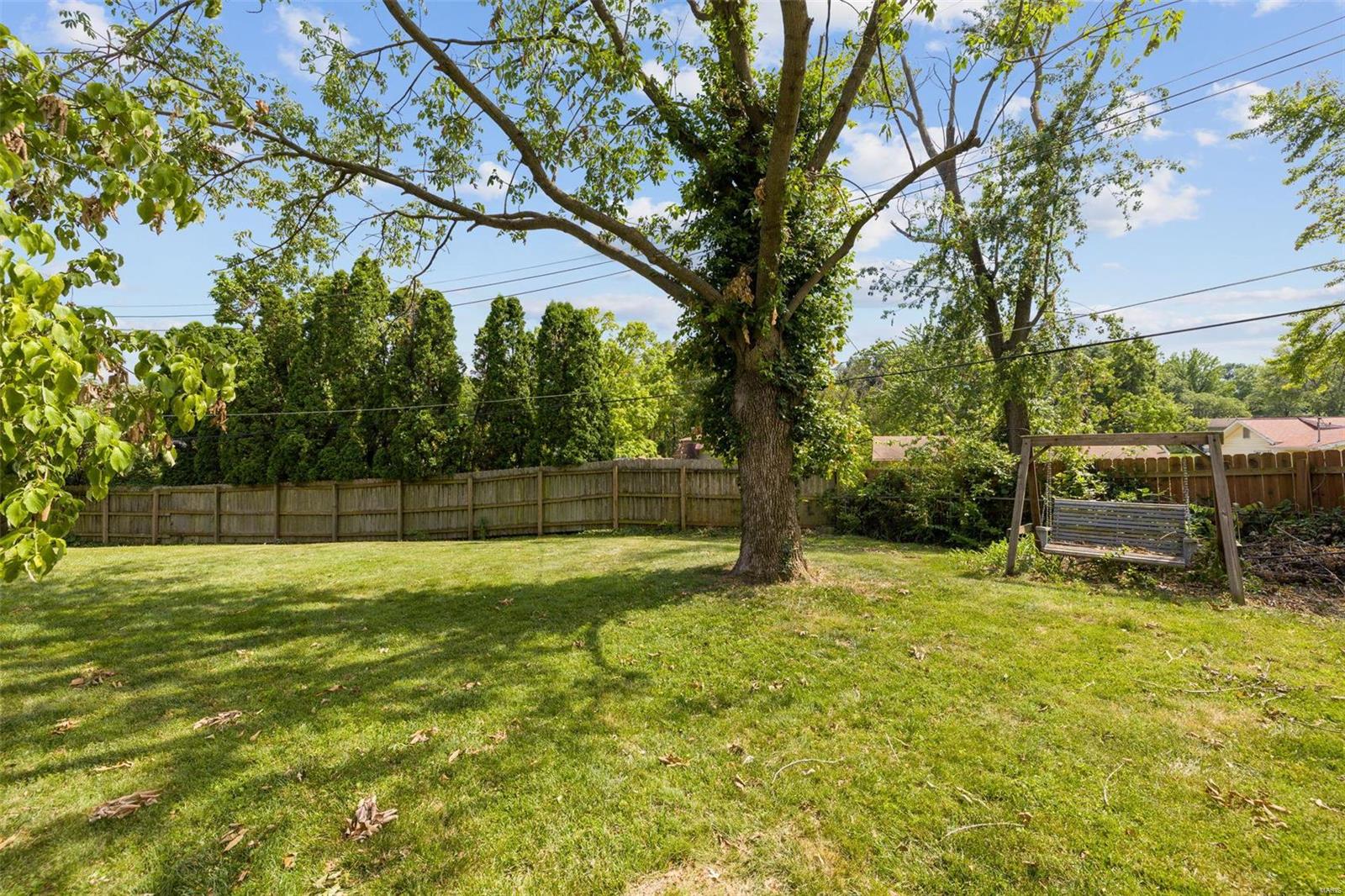 4404 Conleth Drive St. Louis, MO 63129 - Photo 20 of 22