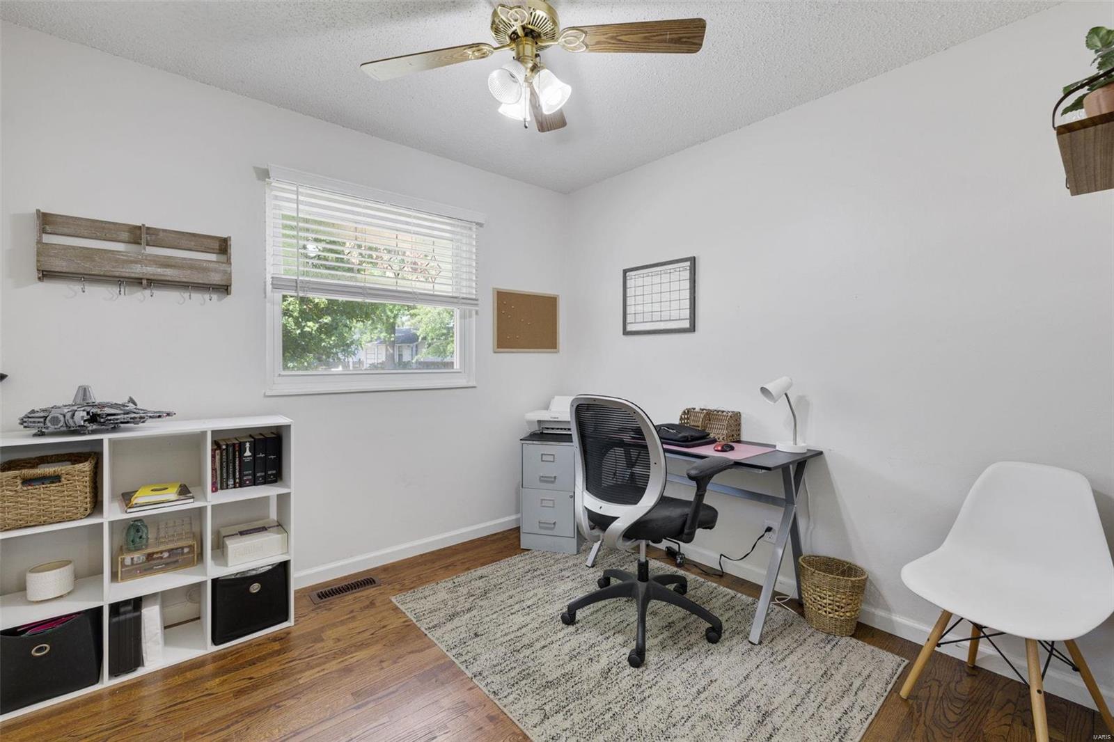 4404 Conleth Drive St. Louis, MO 63129 - Photo 5 of 22