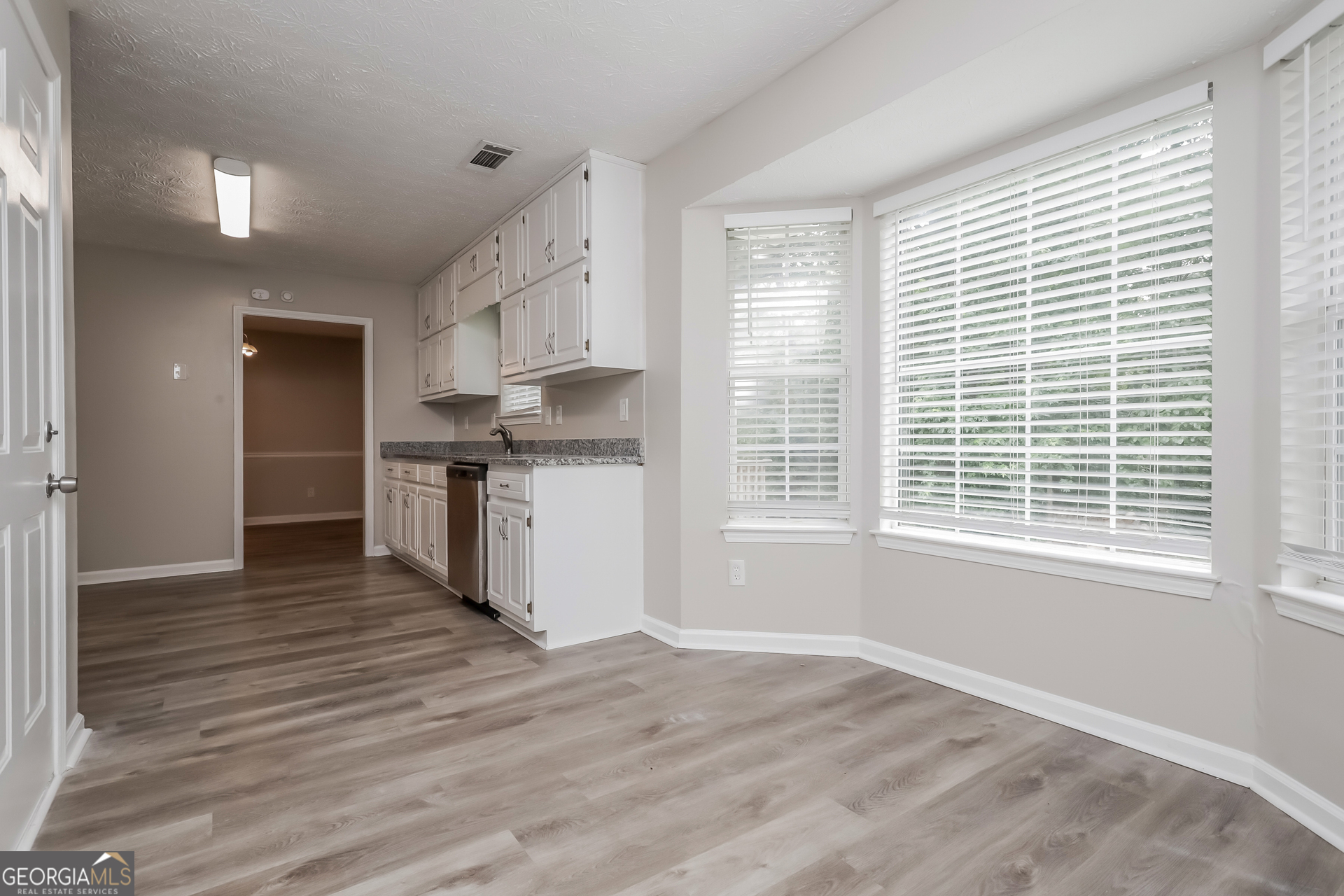800 Pointe Trail Locust Grove, GA 30248 - Photo 7 of 21