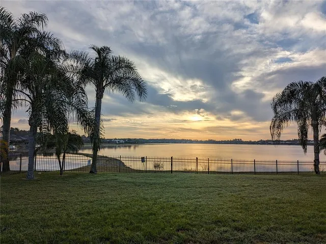 $854,800 | 16219 Ivy Lake Drive, Odessa, FL 33556