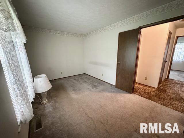 1912 Stonehenge Road Springfield, IL 62702 - Photo 23 of 27