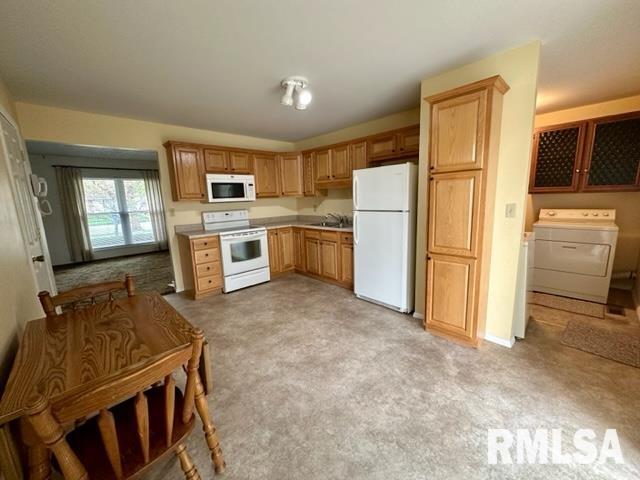 1912 Stonehenge Road Springfield, IL 62702 - Photo 7 of 27