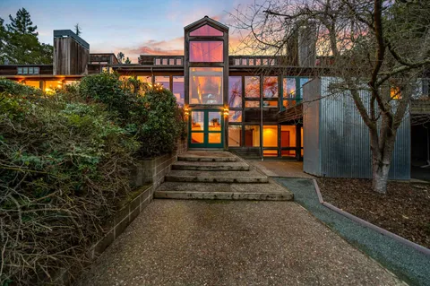 $2,800,000 | 76 Quail Lane, Martinez, CA 94553