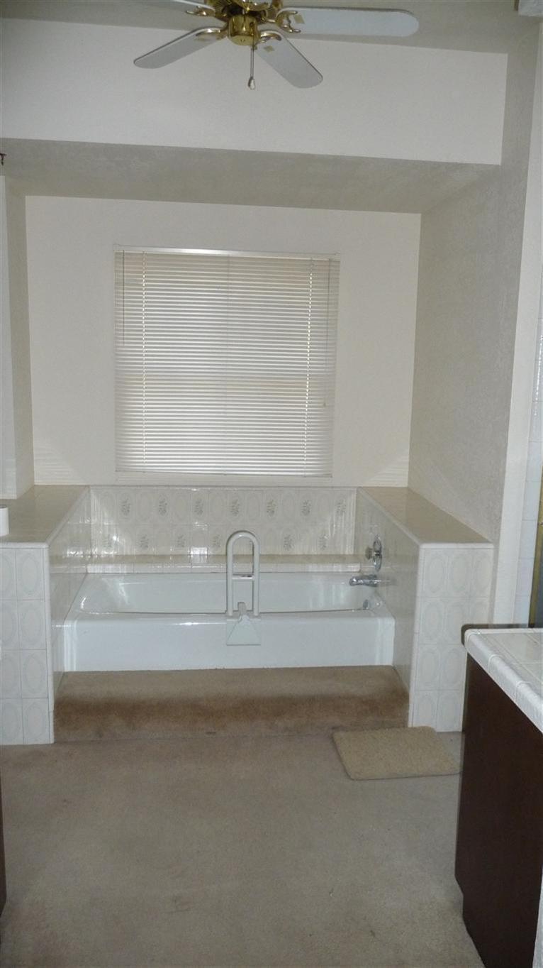 19622 Tollhouse Road Clovis, CA 93619 - Photo 17 of 25