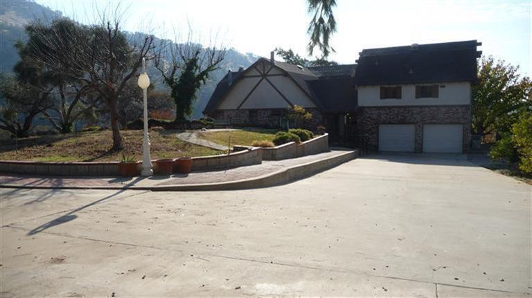 19622 Tollhouse Road Clovis, CA 93619 - Photo 3 of 25