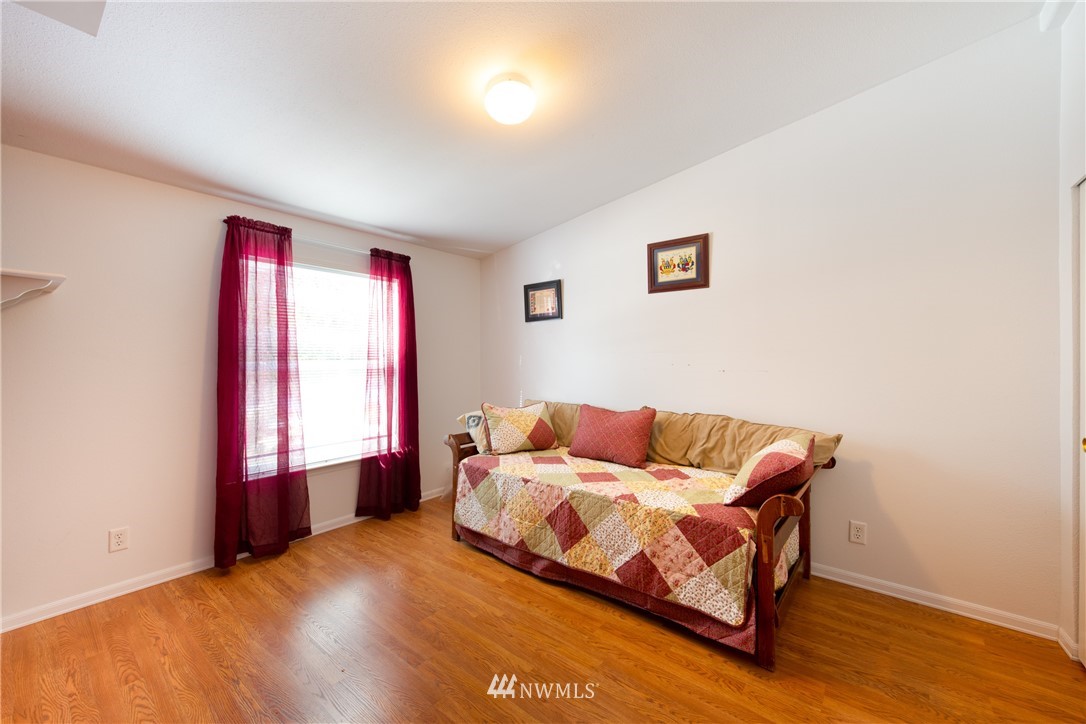 2298 Van Dam Road Oak Harbor, WA 98277 - Photo 19 of 25 Gallery Image 19