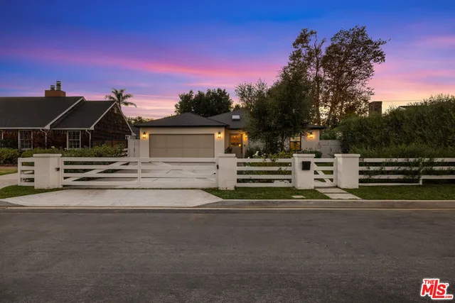 $2,899,000 | 4525 Greenbush Avenue, Sherman Oaks, CA 91423