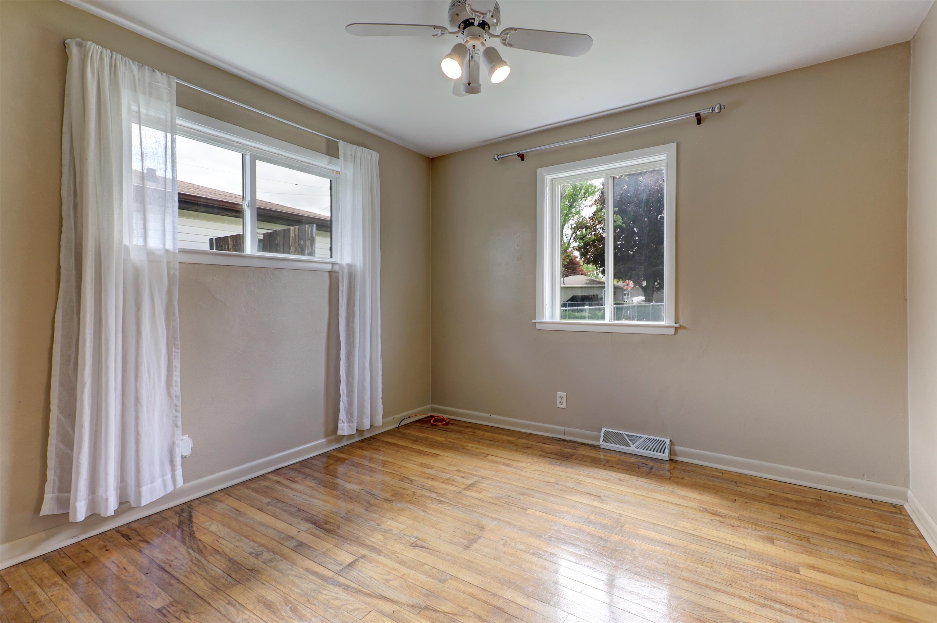 1819 West Commercial Street Appleton, WI 54914 - Photo 18 of 30