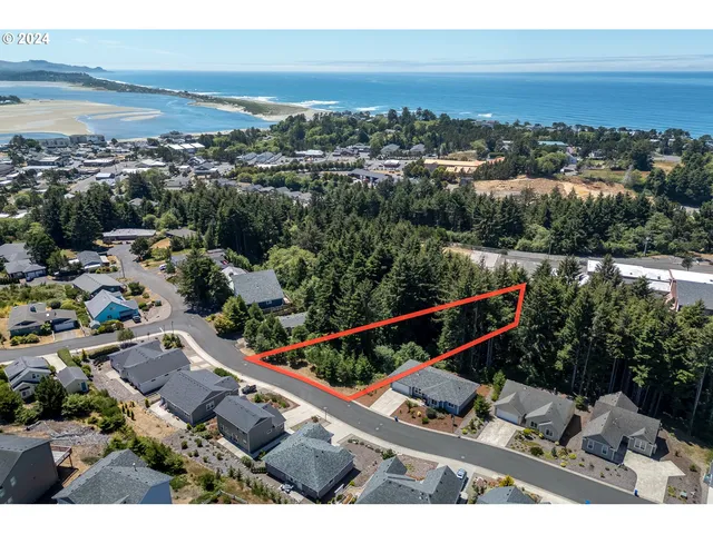 an aerial view of tennis court