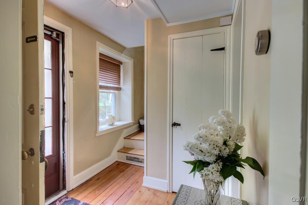 3490 Honeysuckle Road Bethlehem, PA 18015 - Photo 3 of 39 Gallery Image 3