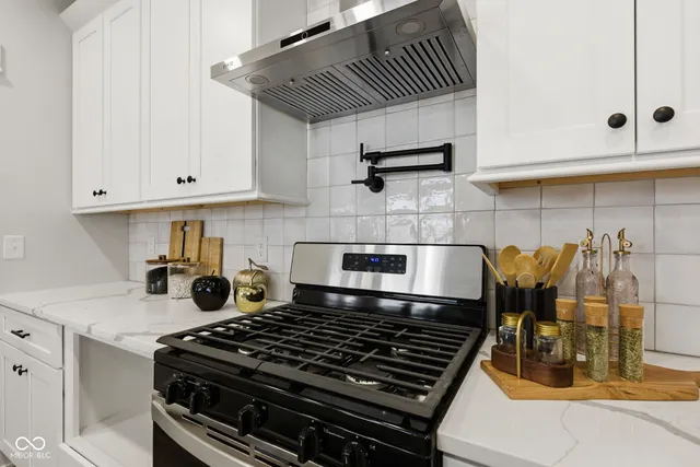 $399,900 | 1206 River Heights Drive, Indianapolis, IN 46240