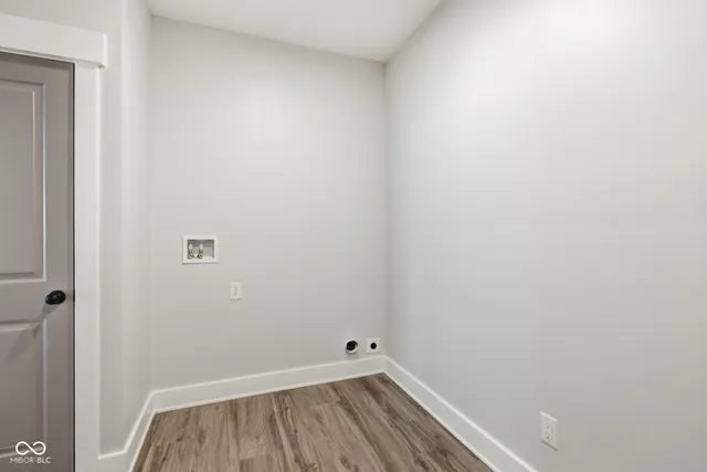 $399,900 | 1206 River Heights Drive, Indianapolis, IN 46240