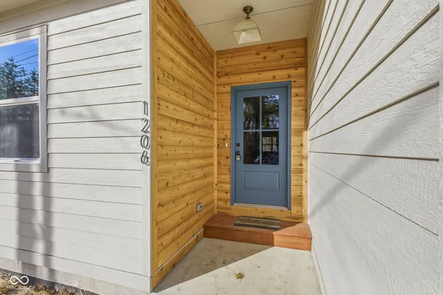 $399,900 | 1206 River Heights Drive, Indianapolis, IN 46240