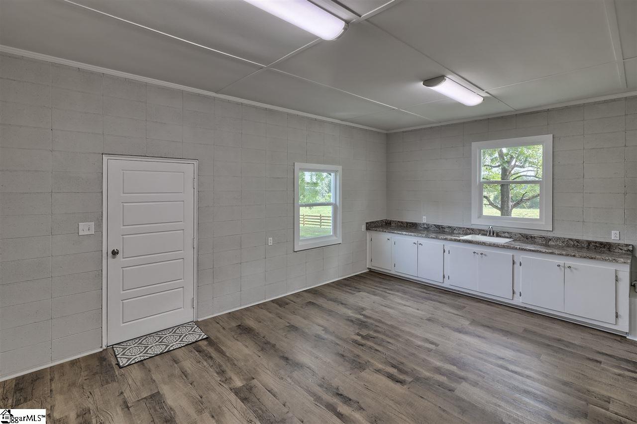 2373 Mt Bethel Road Ware Shoals, SC 29692 - Photo 11 of 27
