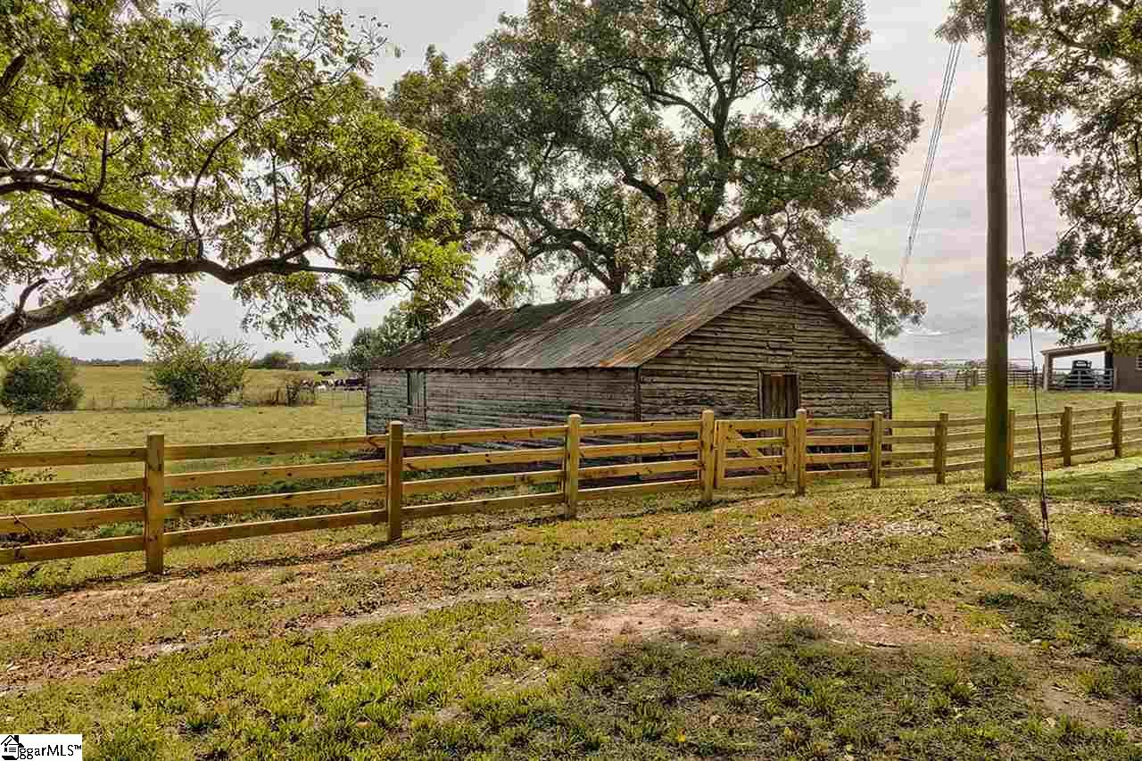 2373 Mt Bethel Road Ware Shoals, SC 29692 - Photo 23 of 27