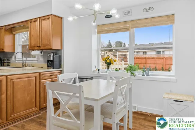 $535,000 | 402 Florentine Drive, Easton, PA 18040