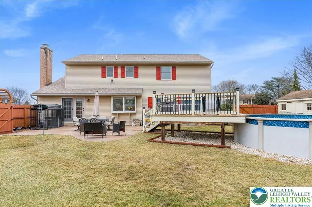 $535,000 | 402 Florentine Drive, Easton, PA 18040