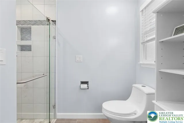 $535,000 | 402 Florentine Drive, Easton, PA 18040