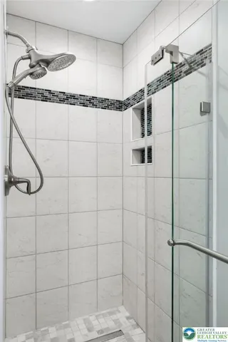 $535,000 | 402 Florentine Drive, Easton, PA 18040